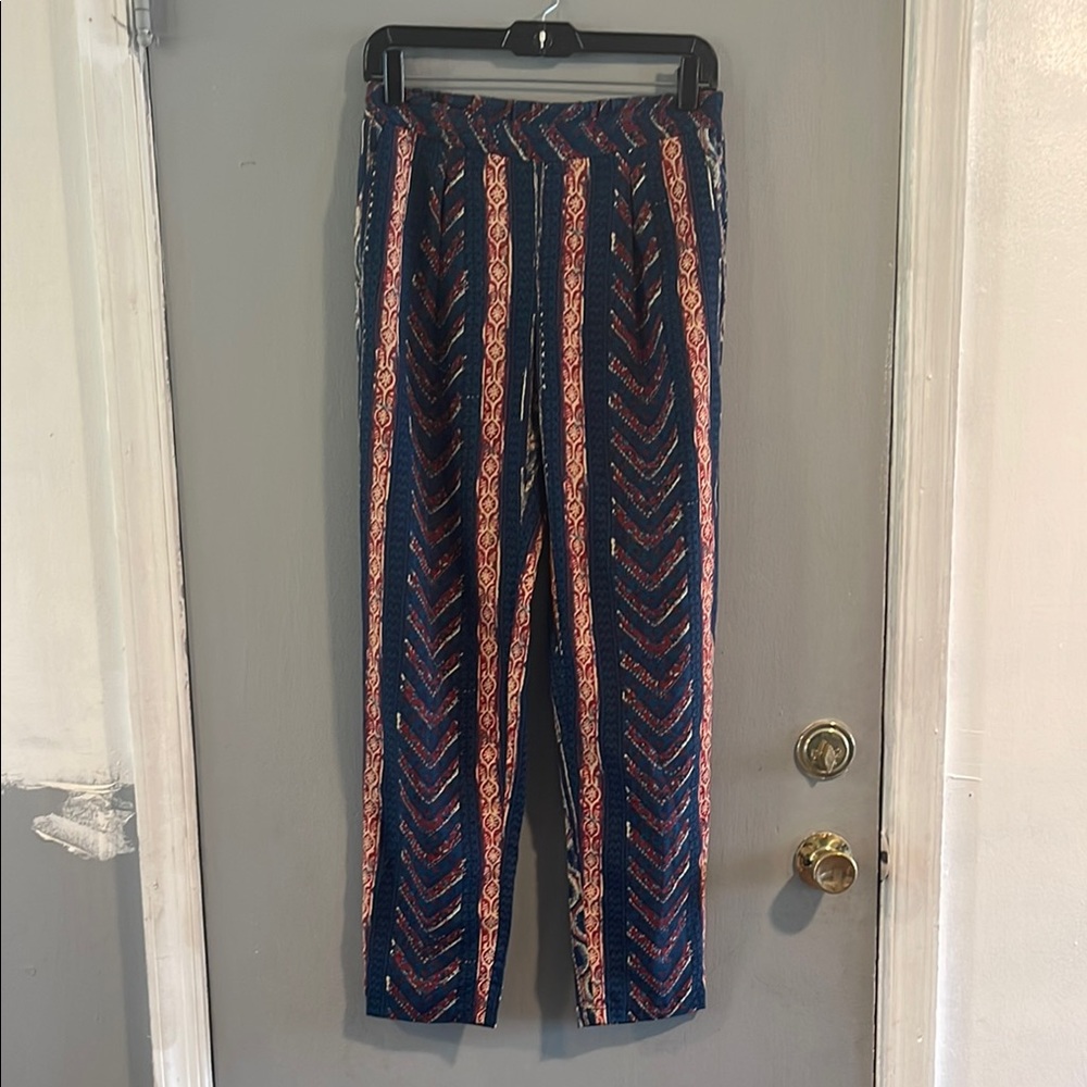 Ralph Lauren Blue & Red Chevron Print Lightweight Silky Tapered‎ Pants Size 2